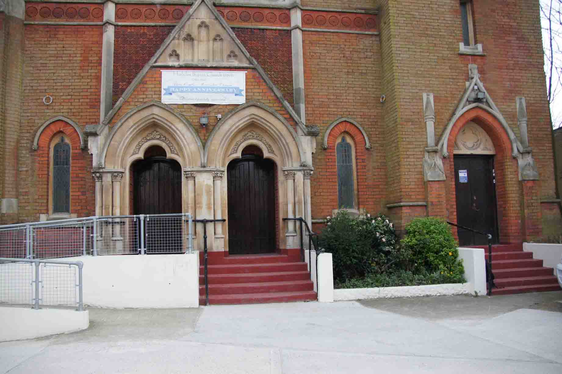 Multiple entrances.
